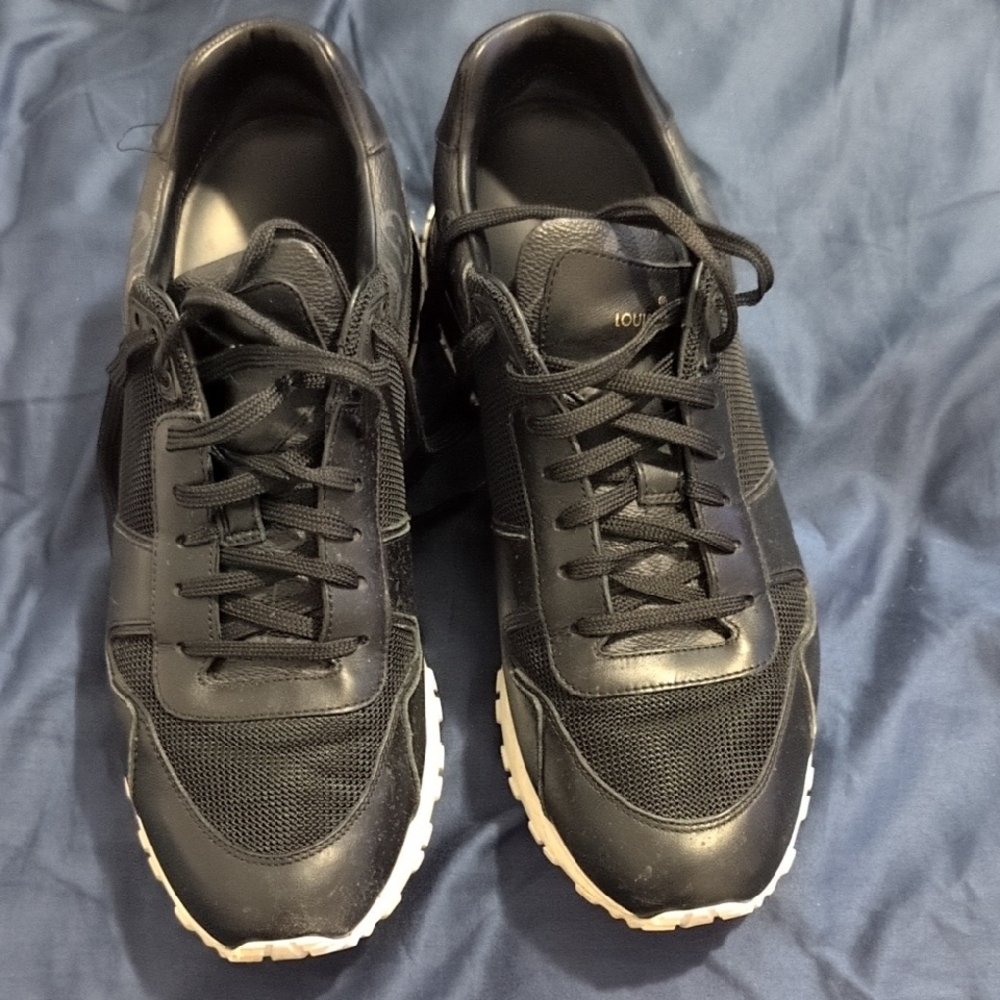 Louis Vuitton Sneakers